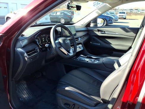 Certified 2025 INFINITI QX60 Luxe image 11