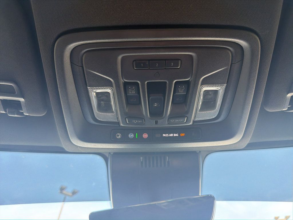 Used 2024 GMC Sierra 2500 AT4 w/ AT4 Premium Plus Package AWD/4WD image 33