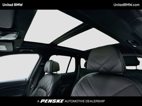 Used 2023 BMW X5 xDrive40i w/ Executive Package AWD/4WD image 12