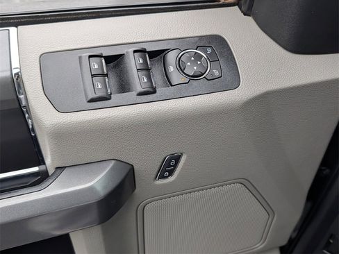 Used 2019 Ford F150 XLT w/ Equipment Group 301A Mid image 24