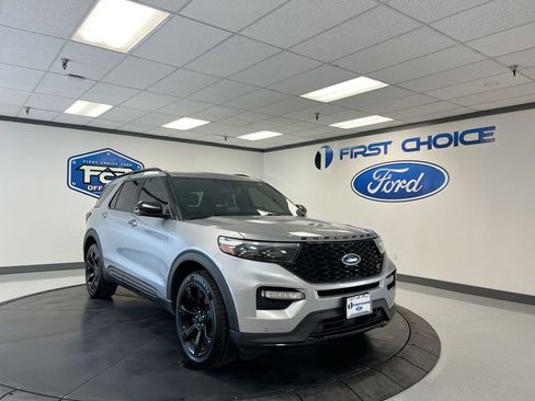 Used 2023 Ford Explorer ST w/ Equipment Group 401A image 16