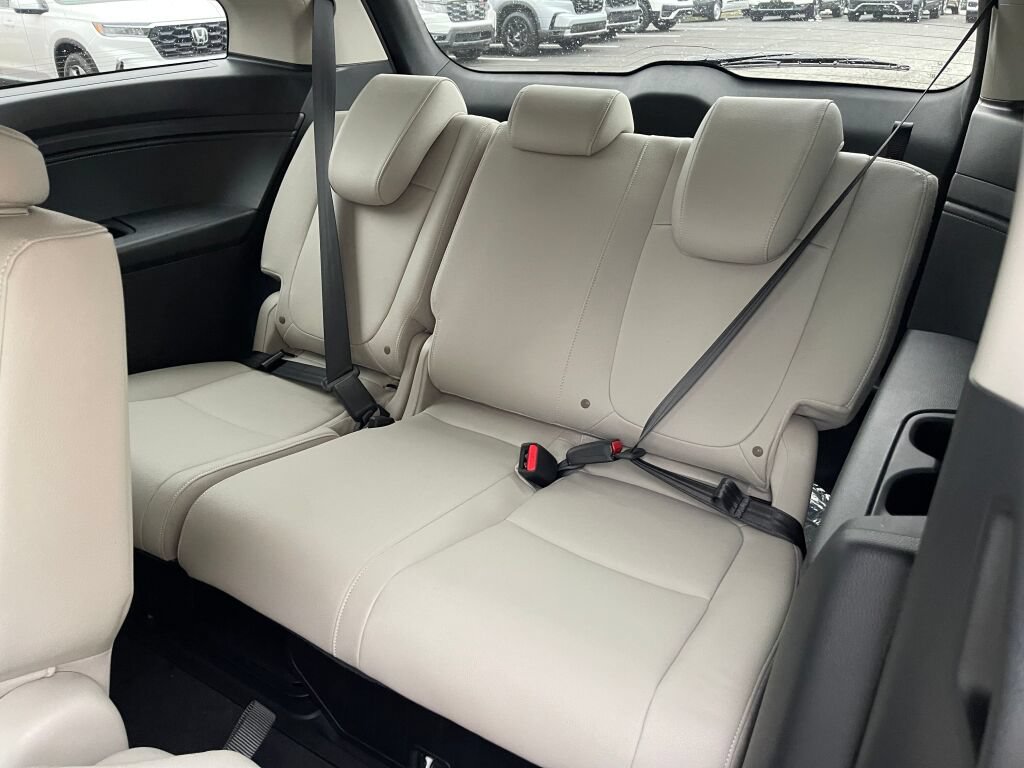 New 2026 Honda Odyssey EX-L image 13