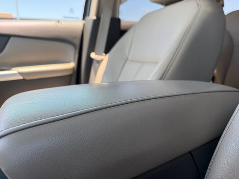 Used 2011 Ford Edge Limited w/ 302A Rapid Spec Order Code FWD image 15