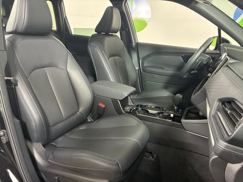 Used 2026 Subaru Forester Limited AWD/4WD image 37