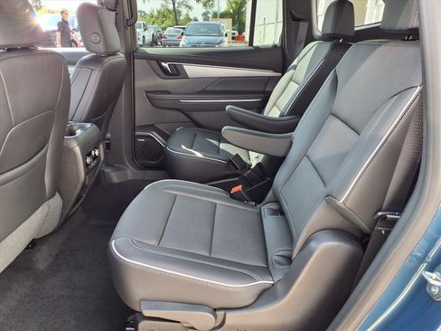 New 2025 Buick Enclave Preferred w/ Power Package image 7