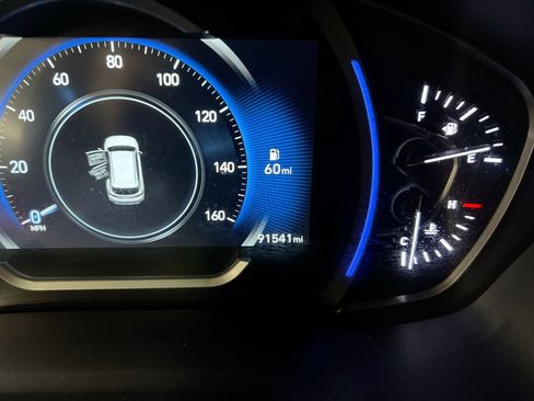 Used 2020 Hyundai Santa Fe Limited image 13