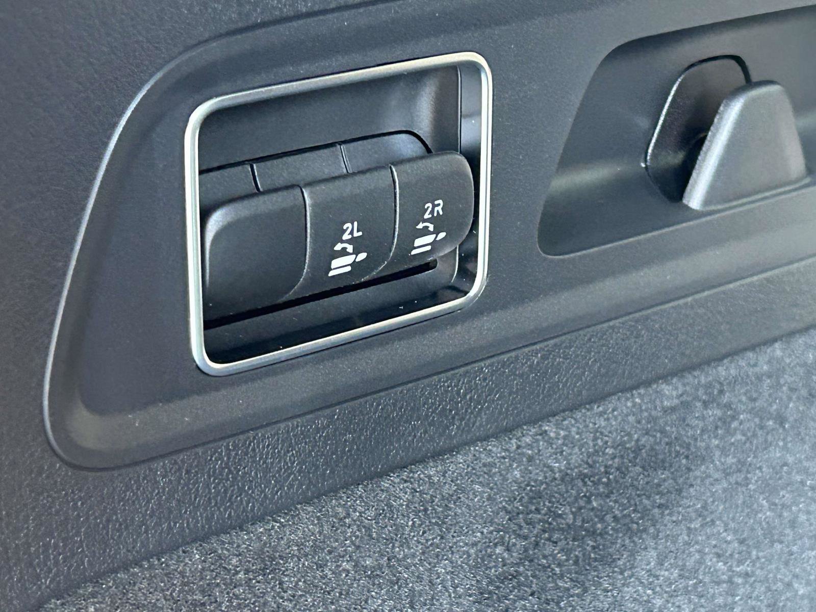 New 2027 Mercedes-Benz GLS 450 4MATIC image 12