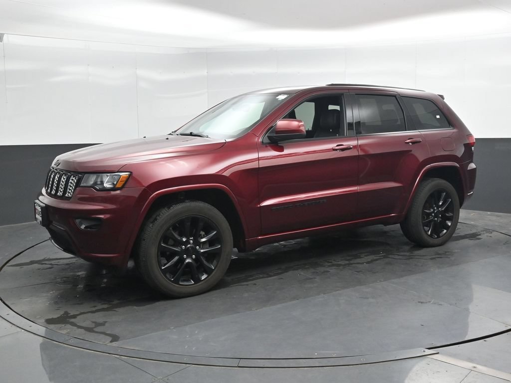 Used 2020 Jeep Grand Cherokee Altitude AWD/4WD image 8