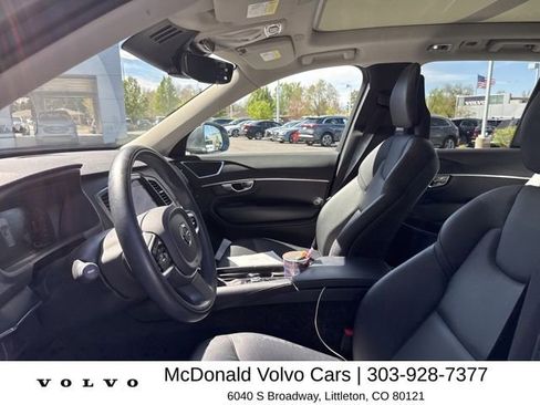 Used 2020 Volvo XC90 T5 Momentum w/ Protection Package Premier AWD/4WD image 9