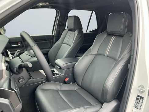 Certified 2025 Toyota 4Runner Limited image 11