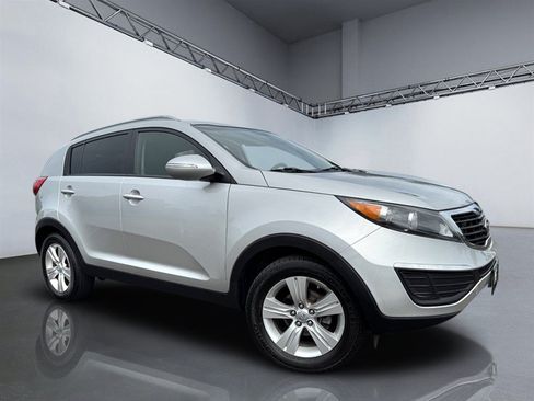 Used 2011 Kia Sportage LX w/ Convenience Pkg FWD image 22