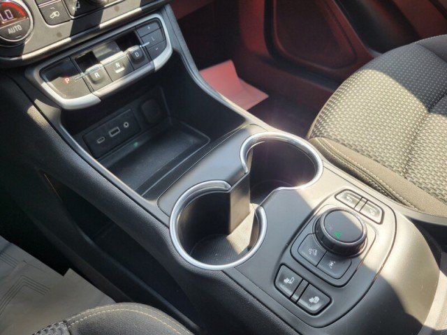 Used 2022 GMC Terrain SLE w/ Driver Convenience Package FWD image 23