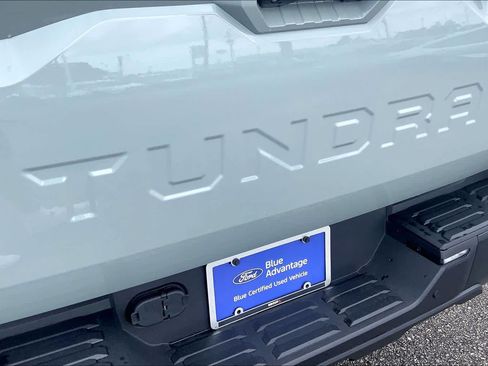 Used 2025 Toyota Tundra Limited w/ TRD Off-Road Package AWD/4WD image 31