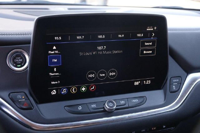 Used 2025 Chevrolet Blazer LT AWD/4WD image 16
