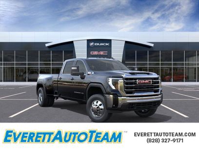 New 2025 GMC Sierra 3500 SLE w/ Preferred Package