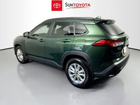 Used 2024 Toyota Corolla Cross LE FWD image 6