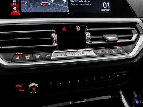 Used 2021 BMW M4 Coupe w/ Executive Package image 61