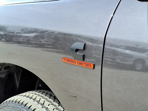 New 2026 RAM 2500 Tradesman AWD/4WD image 11