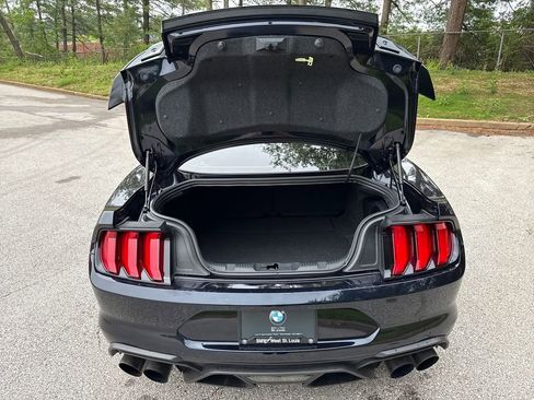 Used 2021 Ford Mustang Shelby GT500 w/ Technology Package RWD image 23