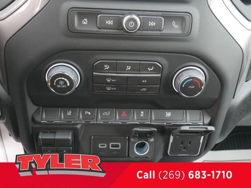 New 2026 Chevrolet Silverado 2500 Custom w/ Custom Value Package image 30