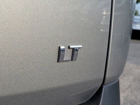 Certified 2023 Chevrolet Traverse LT FWD image 8