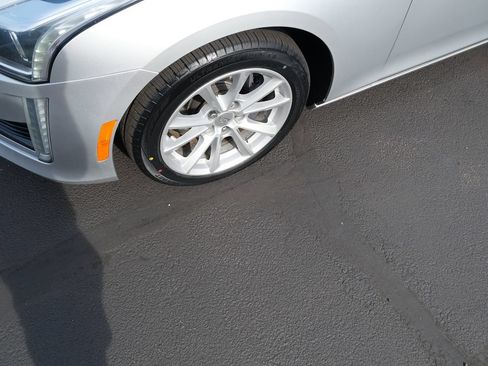 Used 2019 Cadillac CTS AWD Sedan image 34