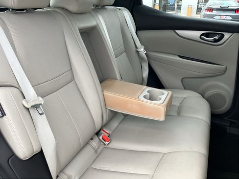 Used 2020 Nissan Rogue Sport SL FWD image 33