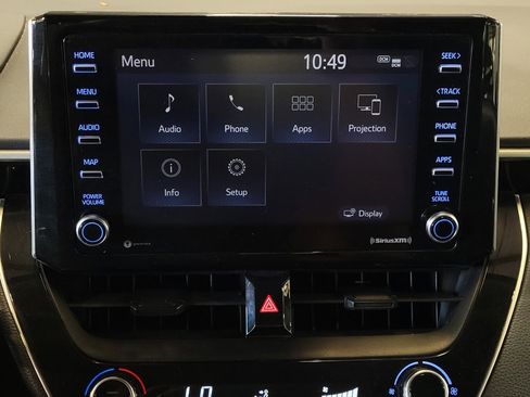 Used 2021 Toyota Corolla LE FWD image 25