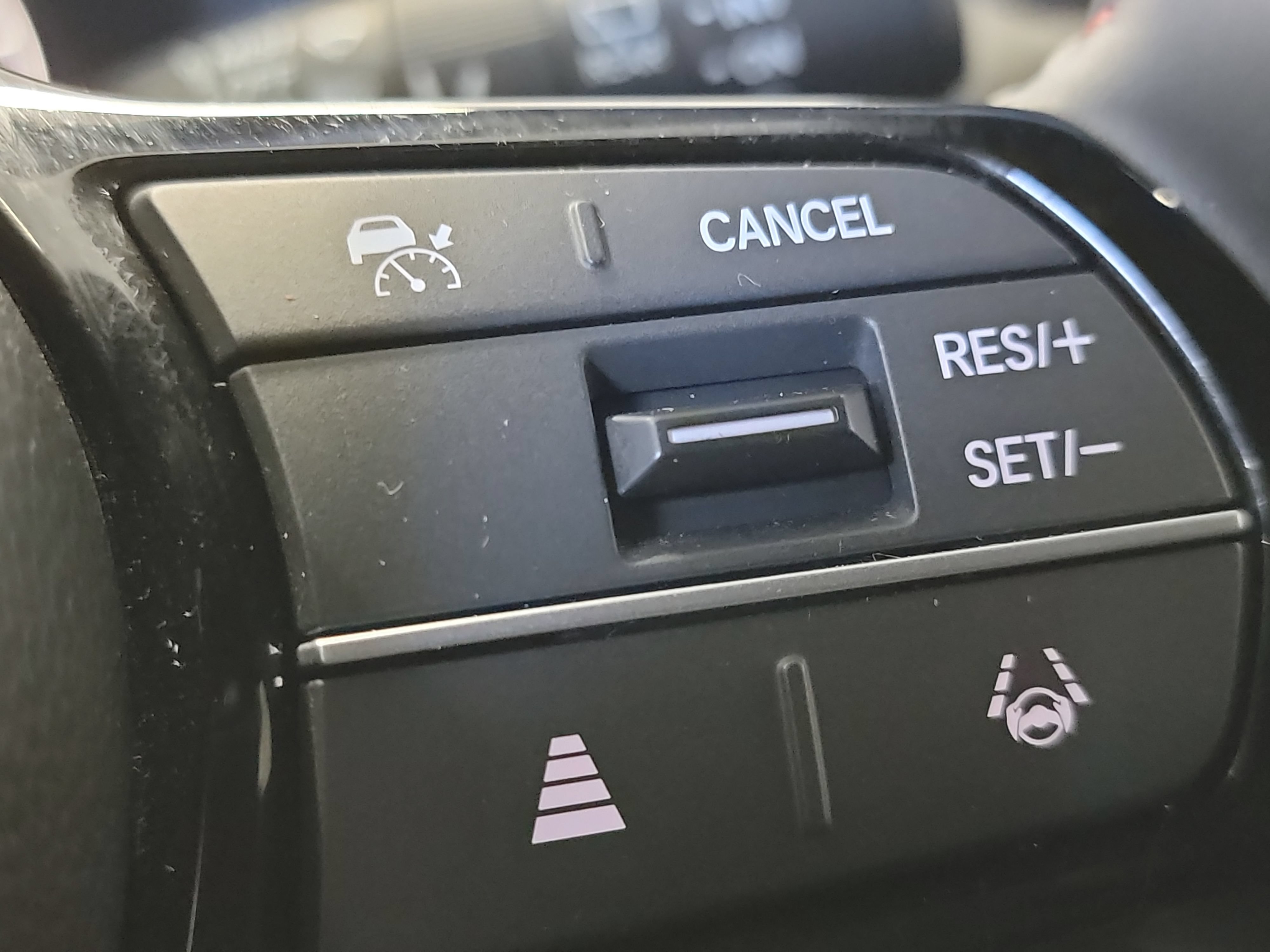 Used 2024 Honda HR-V Sport image 33