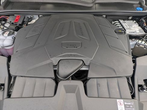 New 2026 Porsche Cayenne Coupe image 27