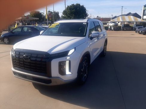 Used 2024 Hyundai Palisade SEL AWD/4WD image 5