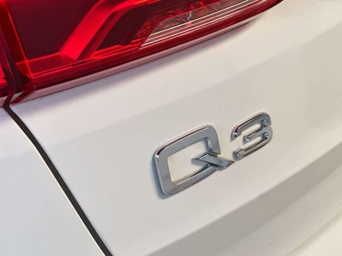 Used 2025 Audi Q3 2.0T Premium AWD/4WD image 10