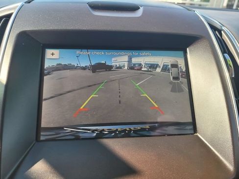 Used 2019 Ford Edge Titanium AWD/4WD image 21