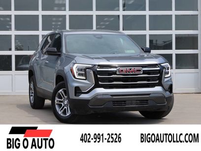 Used 2025 GMC Terrain Elevation
