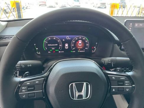 Used 2026 Honda Accord Touring image 8