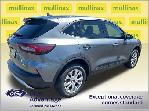 Used 2025 Ford Escape Active AWD/4WD image 3