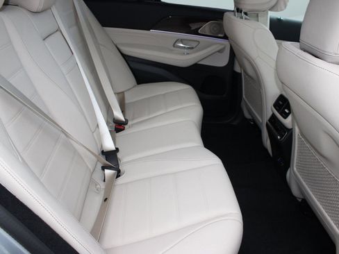 New 2026 Mercedes-Benz GLE 450 4MATIC image 35