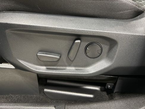 Used 2024 Ford Ranger XLT w/ FX4 Off-Road Package image 13