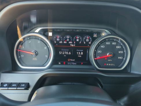 Used 2023 Chevrolet Silverado 2500 High Country w/ Technology Package image 12