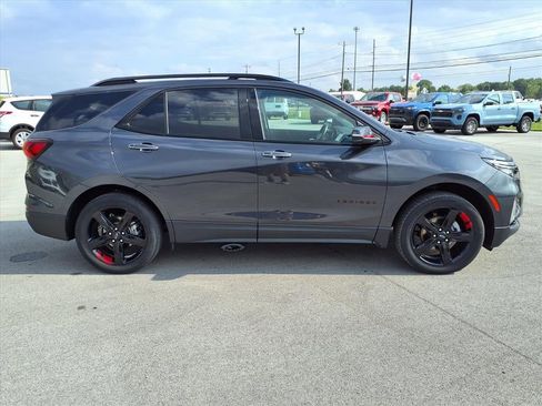 Used 2022 Chevrolet Equinox Premier w/ Redline Edition image 4