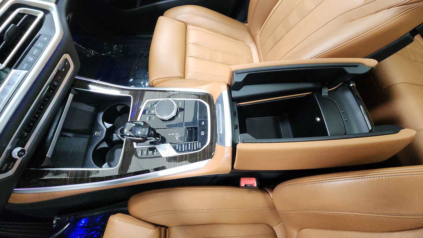 Used 2019 BMW X5 xDrive40i w/ Premium Package 2 AWD/4WD image 23