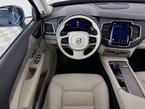 Used 2023 Volvo XC90 B6 Plus w/ Protection Package Premier AWD/4WD image 19