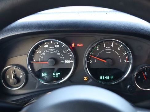 Used 2016 Jeep Wrangler Unlimited Sport image 16