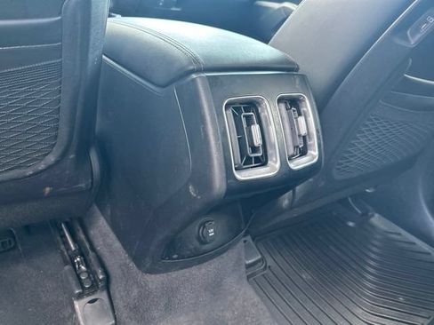 Used 2025 Kia Sorento S w/ Panoramic Sunroof Package FWD image 37