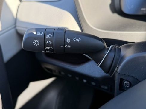 Certified 2025 Toyota RAV4 Limited image 26