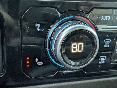 Used 2023 GMC Sierra 1500 SLT w/ X31 Off-Road Package image 31