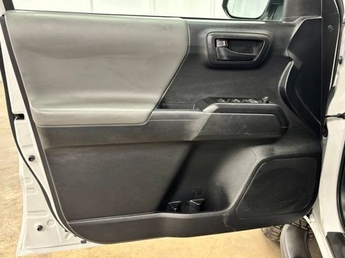 Certified 2023 Toyota Tacoma SR AWD/4WD image 17