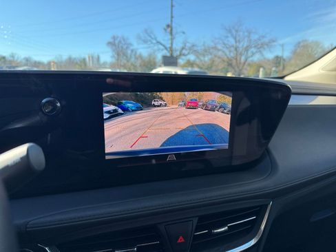 Used 2025 Buick Encore GX Preferred image 17
