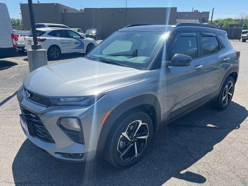 Used 2023 Chevrolet TrailBlazer RS w/ Convenience Package AWD/4WD image 1