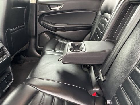 Used 2024 Ford Edge SEL image 22